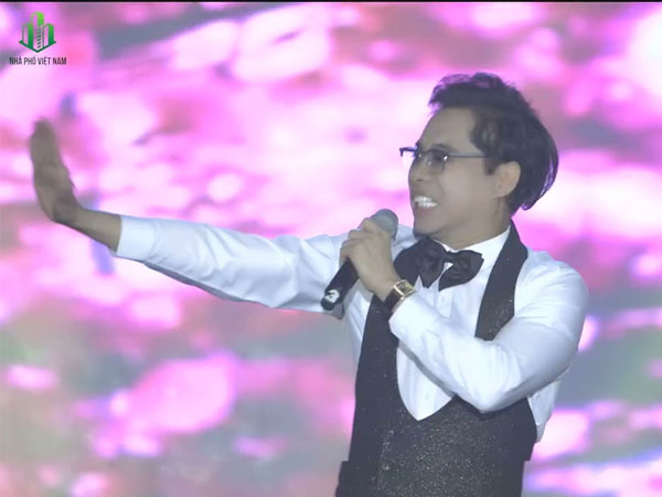 Ngọc Sơn - Chào năm mới tuyệt vời